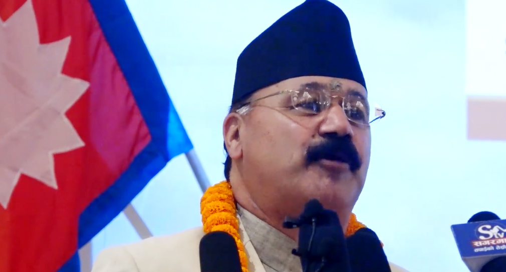 पत्रकार त्रिपाठीको नेतृत्वमा एकीकृत शक्ति नेपाल पार्टी गठन